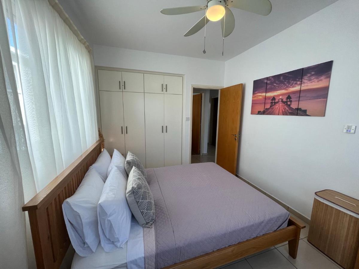 Beautiful 2 Bed Apartment In Peyia Valley, Paphos Екстер'єр фото