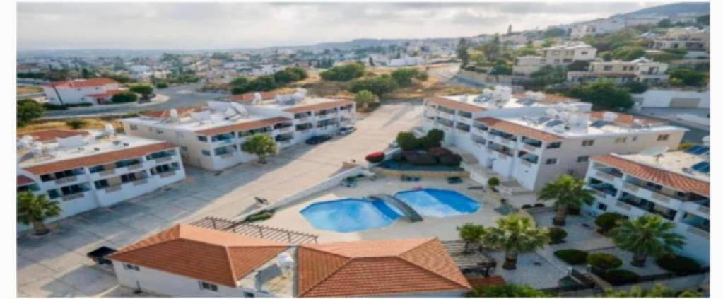 Beautiful 2 Bed Apartment In Peyia Valley, Paphos Екстер'єр фото
