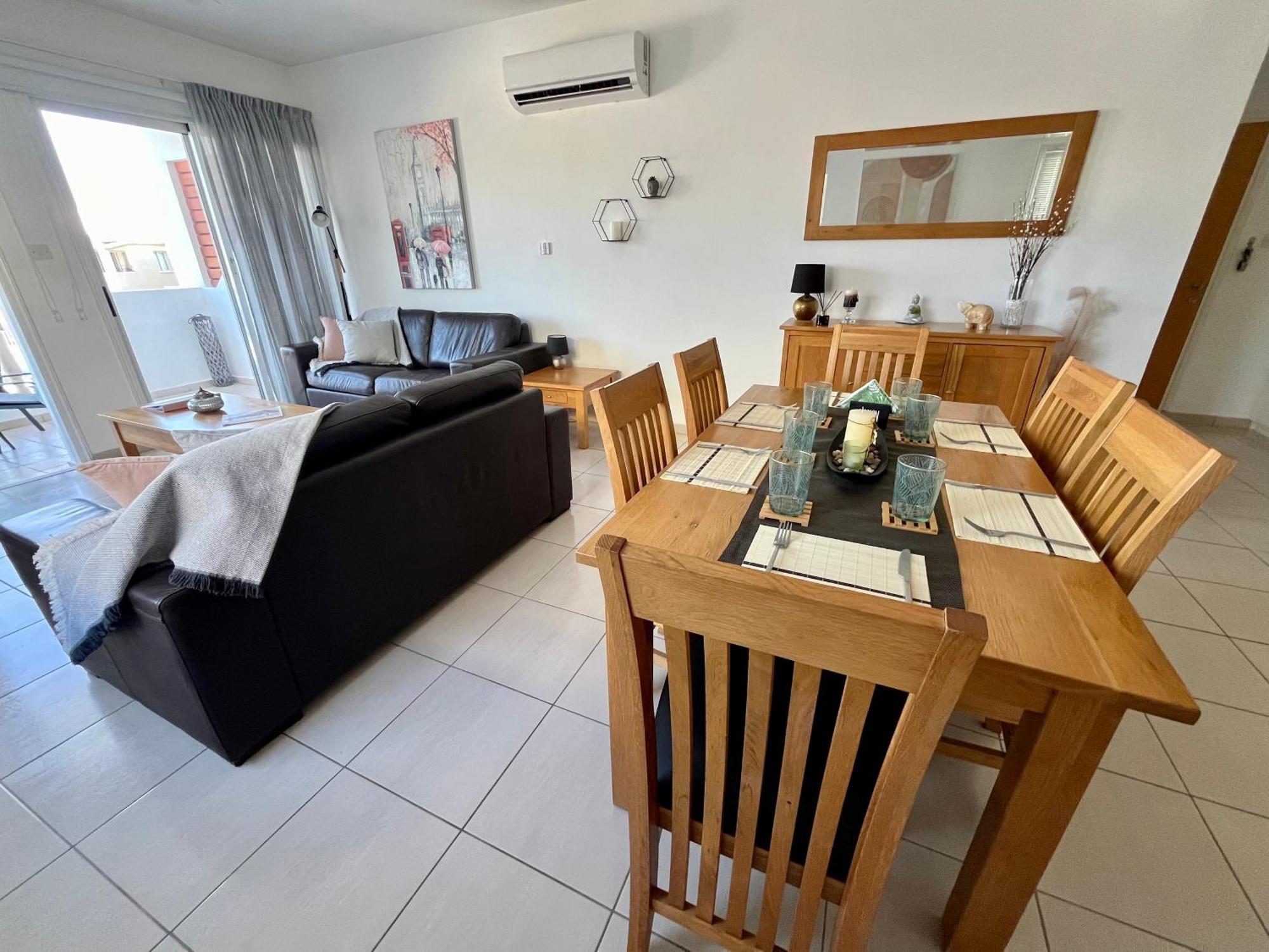 Beautiful 2 Bed Apartment In Peyia Valley, Paphos Екстер'єр фото